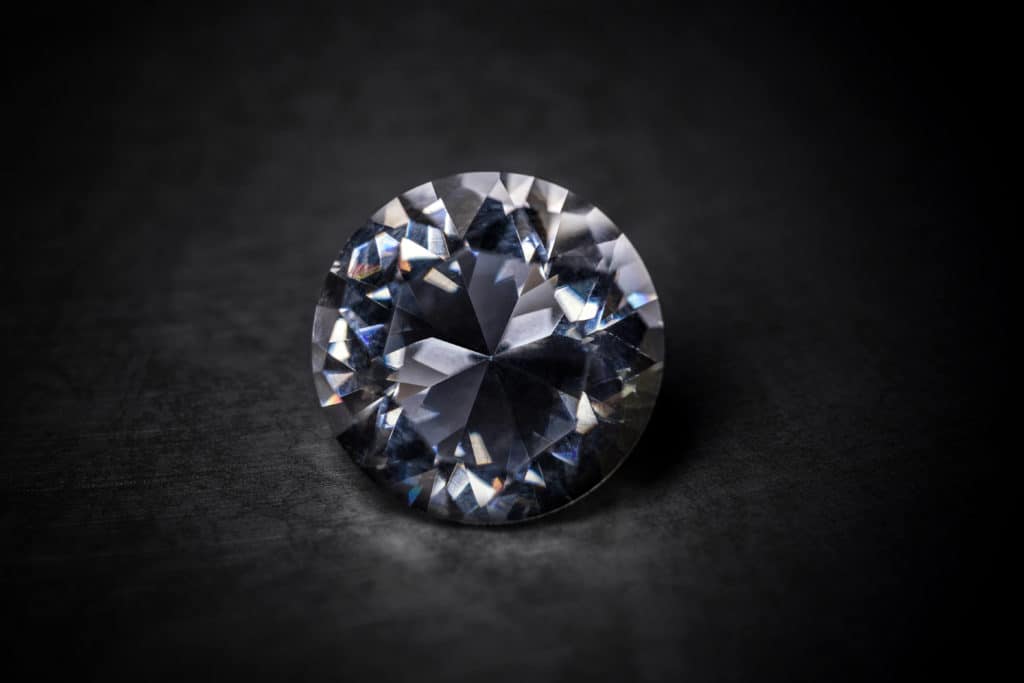 Ein Diamand fein geschliffen beim Schmuck Juwelier Gold & Diamonds